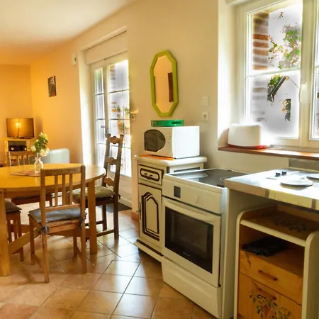 La Barre Holiday home Montjean (Mayenne)